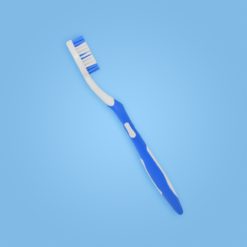 Detalle lateral de cepillo dental para adultos con bicomponente, además de colores blanco y azul
