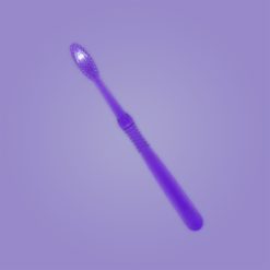 Vista posterior detalle de cepillo dental de ortodoncia