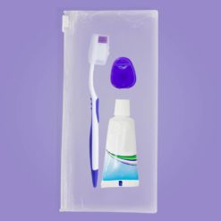 Imagen de producto final de kit de higiene oral K243 color púrpura